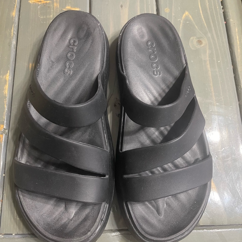 CROCS Classic Black Slide Sandals